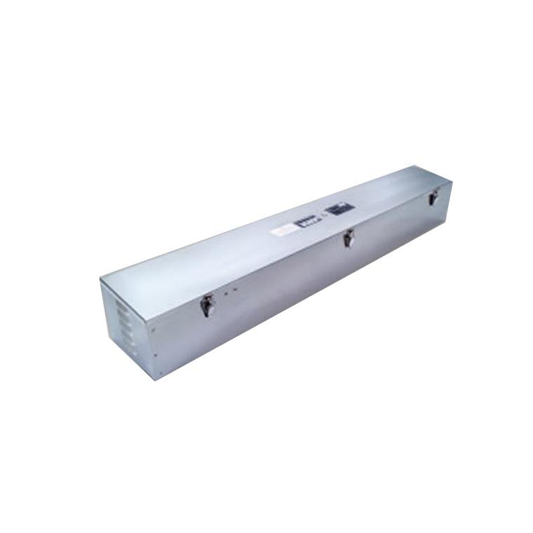 Enclosed-rectangular-wall-mount-fixture-ram